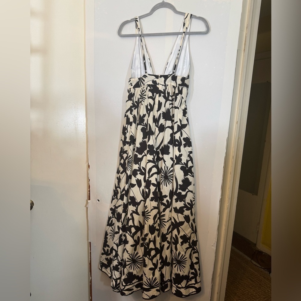 Aakaa Ballagio Black Floral Deep Plunge Maxi Dress - Picture 12 of 15